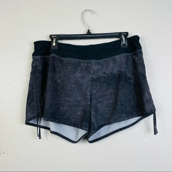 LUCY Woven Running‎ Shorts Size Large - Picture 2 of 6